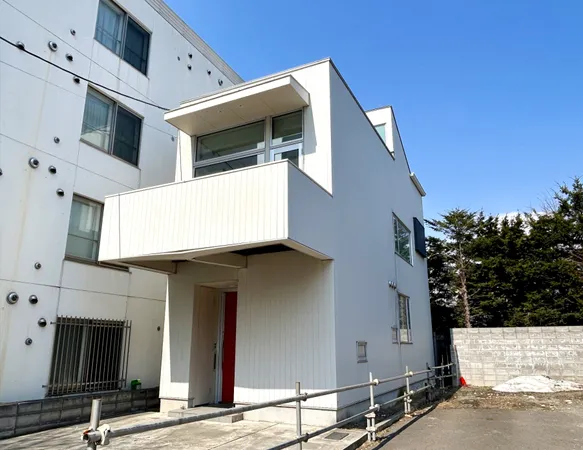 建築家中山眞琴氏設計（旧ナカヤマアーキテクツ）