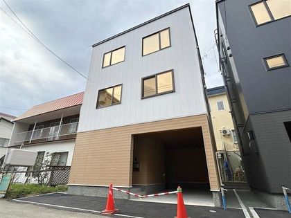 南13条西13丁目 新築戸建1号棟 外観