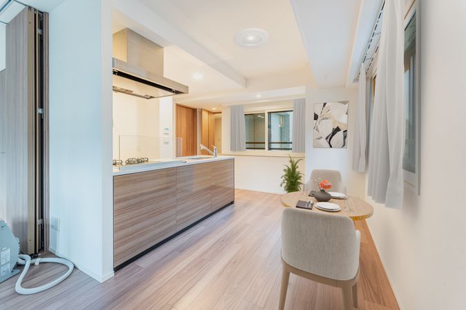 プレシス知事公館前 EAST リビング