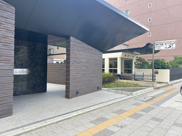 ザ・レーベン札幌大通 MASTERS ONE エントランス