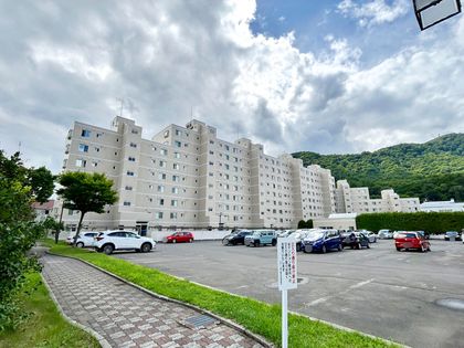 ラポール南山鼻 外観