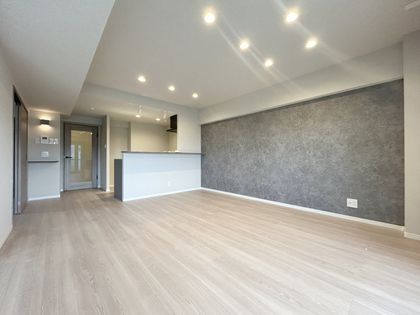 ファミール中島公園 リビング