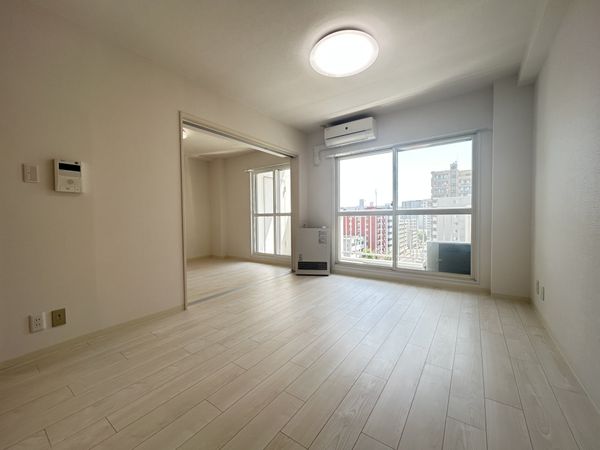 チュリス大通 リビング チュリス大通 リビング