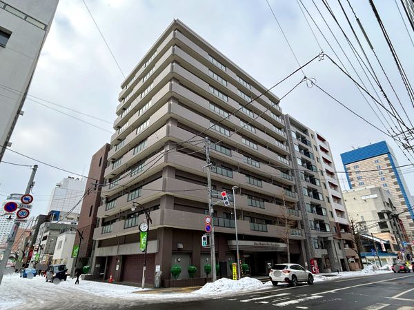 リラハイツ大通公園南 外観