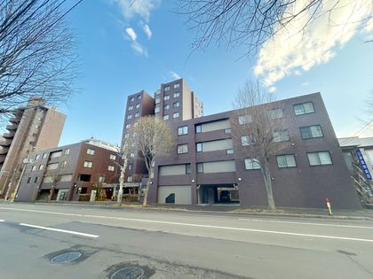 アルファレックス南11条 外観