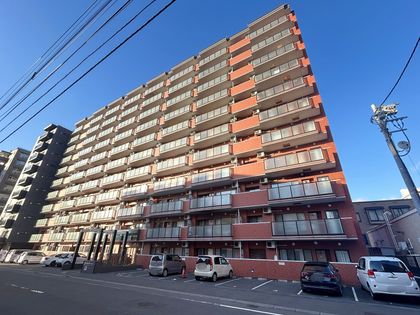 パーソナルステージ中島公園グレイス 外観