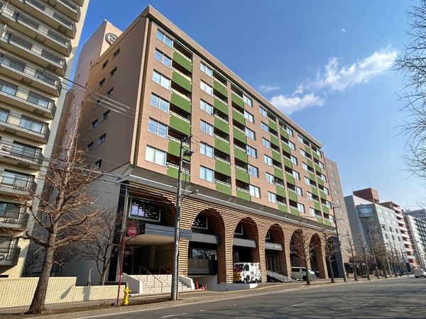 アスレチックパレス 外観