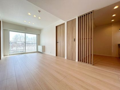 中島公園ハウス リビング