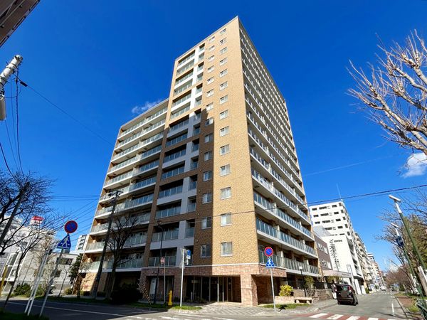 パークホームズ北四条知事公館前 外観