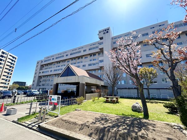 コープ野村山鼻 外観