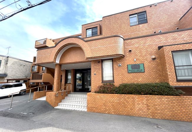 ライオンズマンション南24条 外観