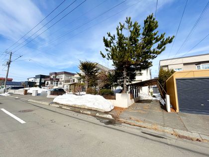 北郷3条7丁目 土地 前面道路含む外観