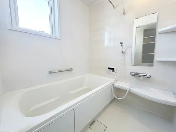 画像は実際の室内写真および間取り図をもとに、CGにて再現した「空室リフォームイメージ」であり、実際とは多少異なります。