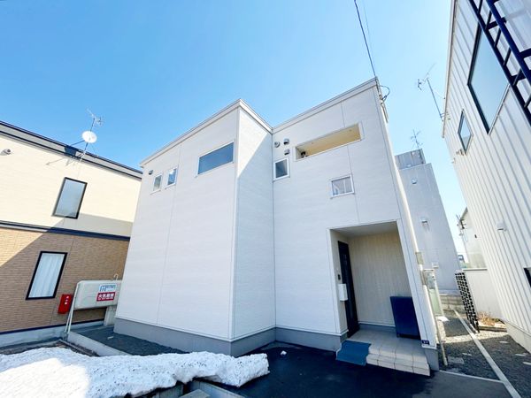 中央2条3丁目 戸建 外観 中央2条3丁目 戸建 外観