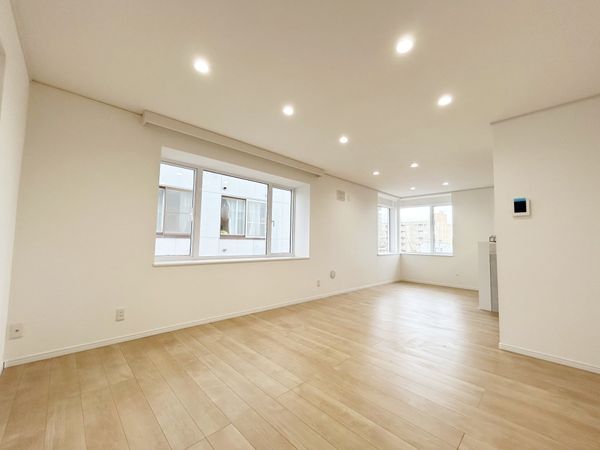 本通1丁目南 戸建 リビング 本通1丁目南 戸建 リビング