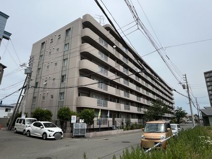 サーム菊水参番館 外観