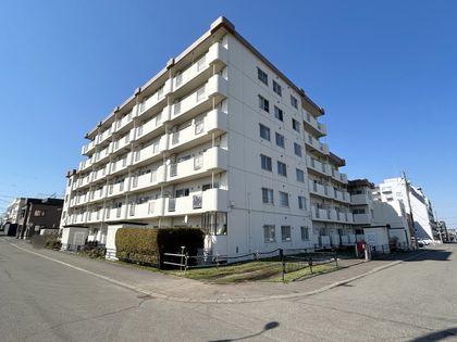ファミール南郷 外観