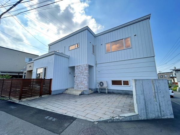里塚3条2丁目 戸建 外観 里塚3条2丁目 戸建 外観