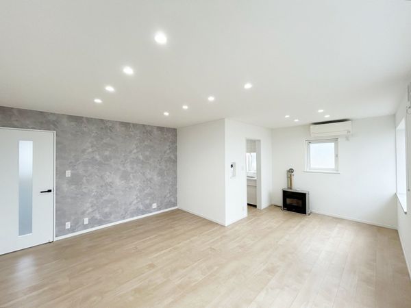 中ノ沢4丁目 戸建 リビング