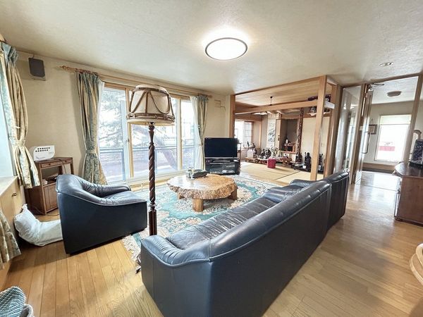 真駒内柏丘7丁目 戸建 リビング リビング