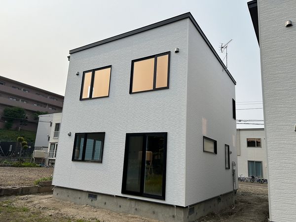 川沿4条3丁目 新築戸建B棟 外観