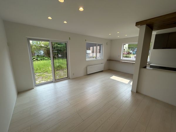 川沿4条3丁目 新築戸建B棟 リビング