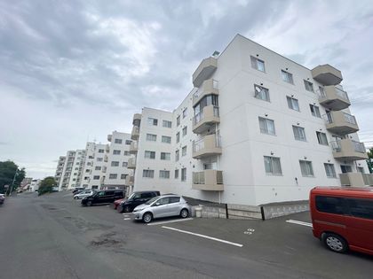 平岸リバーサイドハイム 外観