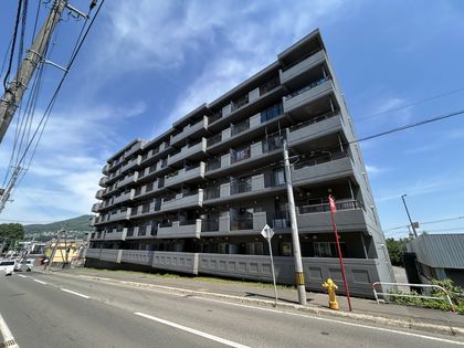 ハウスオブリザ藻岩 外観