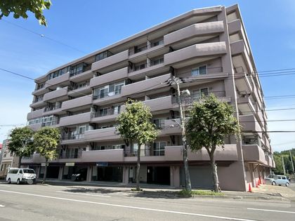 誉ローヤルハイツ 外観