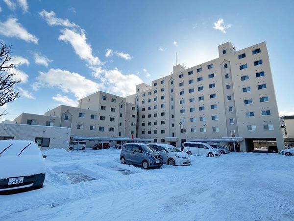 ロイヤルシャトー西岡 駐車場