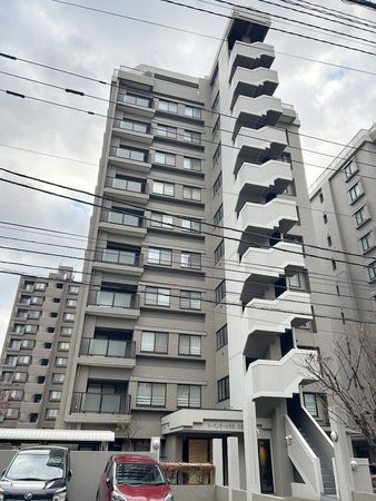 リーベンデール平岸 弐番館 外観