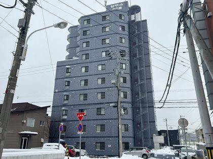 セザール中の島 外観