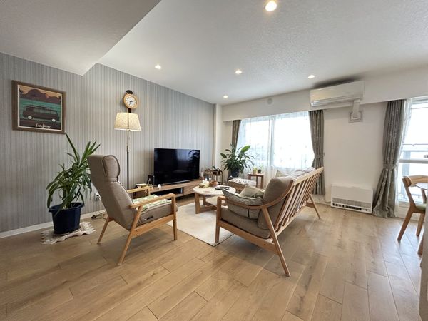 コロナード美しが丘 リビング