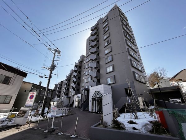 シアス羊ヶ丘通り 外観