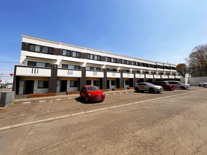 ル・ケレステラスドハウス美しが丘ヒルズ 駐車場