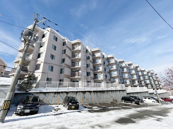 エメラルドグリーンヒルズ平岸 1号棟 外観 エメラルドグリーンヒルズ平岸 1号棟 外観
