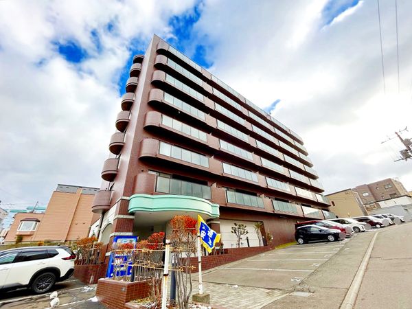 エクセルシオール平岸 外観