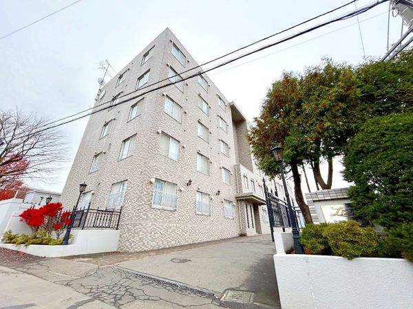 ハウスオブリザ月寒東弐番館 外観 ハウスオブリザ月寒東弐番館 外観