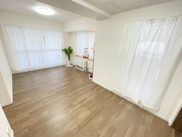 セザール月寒西 リビング