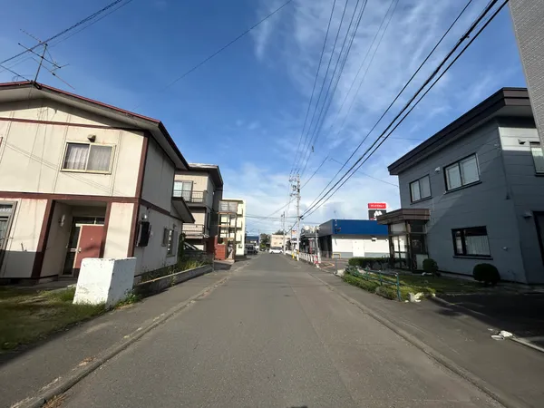 前面道路幅員約８．０ｍ