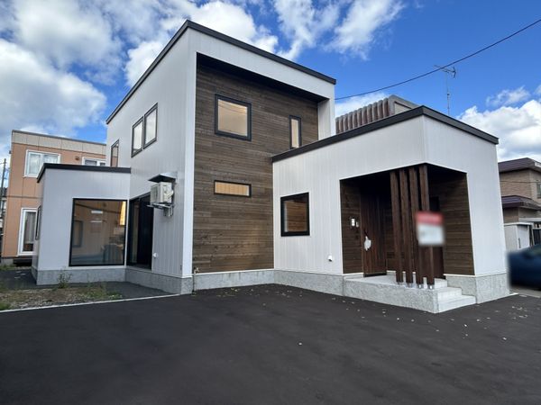 前田1条7丁目 戸建 外観 前田1条7丁目 戸建 外観