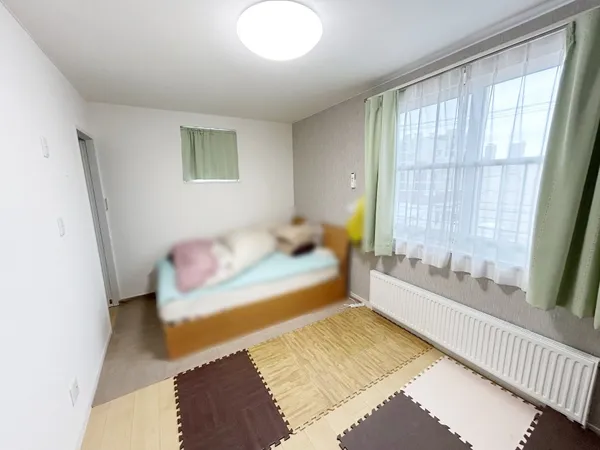 洋室（約7.3帖）