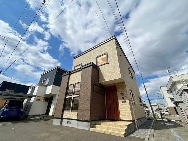八軒4条西4丁目 戸建 外観 八軒4条西4丁目 戸建 外観