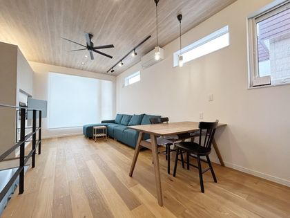 西町南10丁目 戸建 リビング