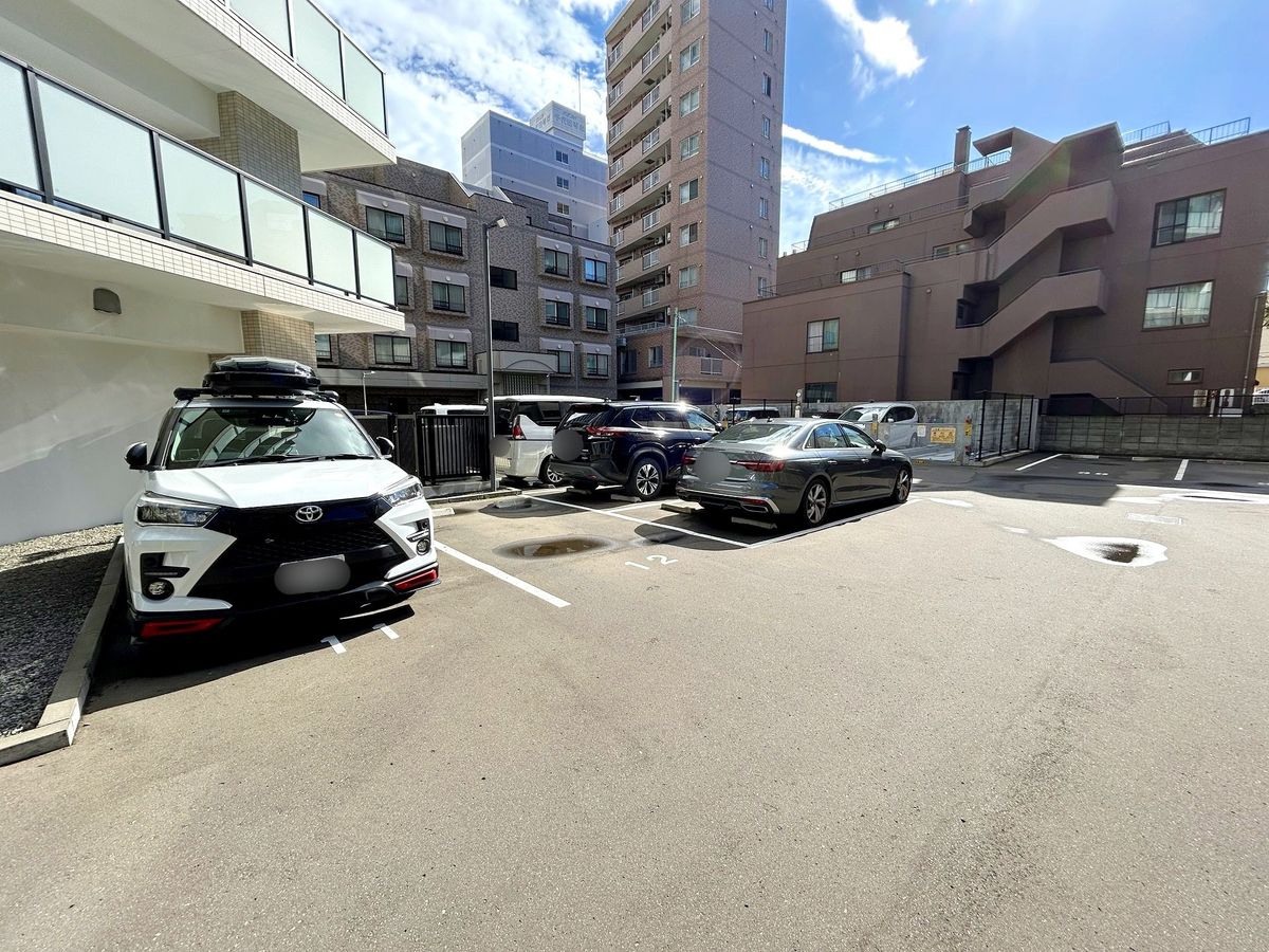 パークナード琴似 駐車場 駐車場