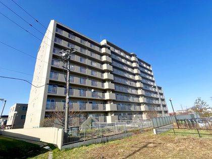 ロピア・エル富丘 外観