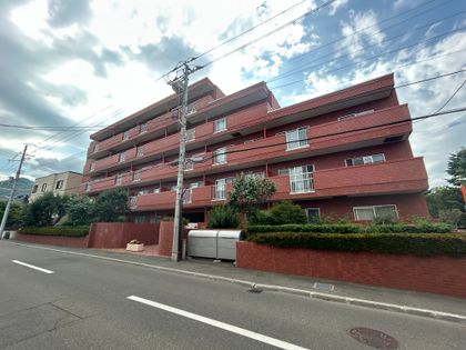 ライオンズマンション宮の森 外観