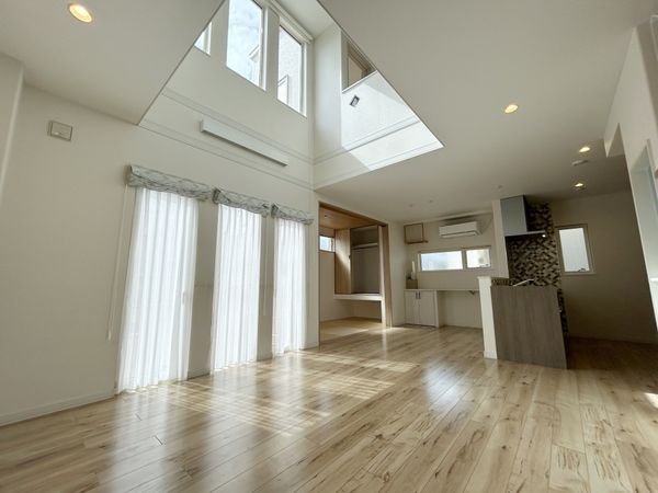 北19条東10丁目 戸建 リビング