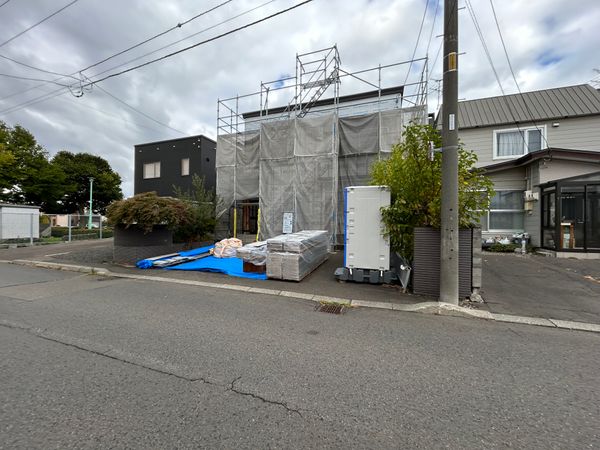 東苗穂8条3丁目 戸建(二世帯住宅) 外観 東苗穂8条3丁目 戸建(二世帯住宅) 外観