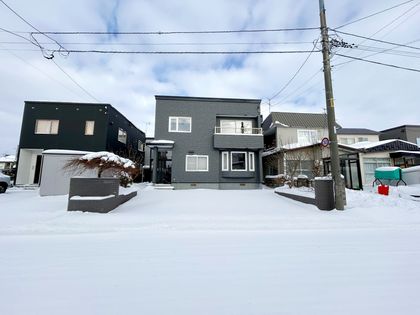 東苗穂8条3丁目 戸建(二世帯住宅) 外観